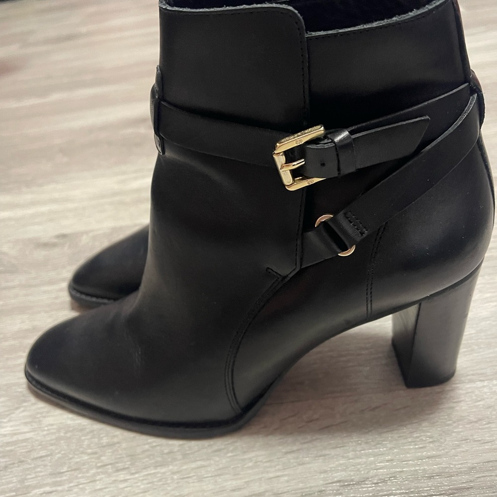 Massimo Dutti Black Leather Heeled Boots with Gold Accent